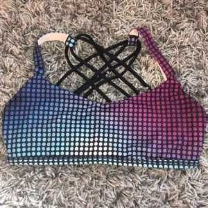 Size 8 Lululemon free to be wild bra